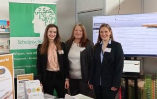Team Bildung der mgo fachverlage auf der didacta in Stuttgart Team Bildung der mgo fachverlage auf der didacta in Stuttgart